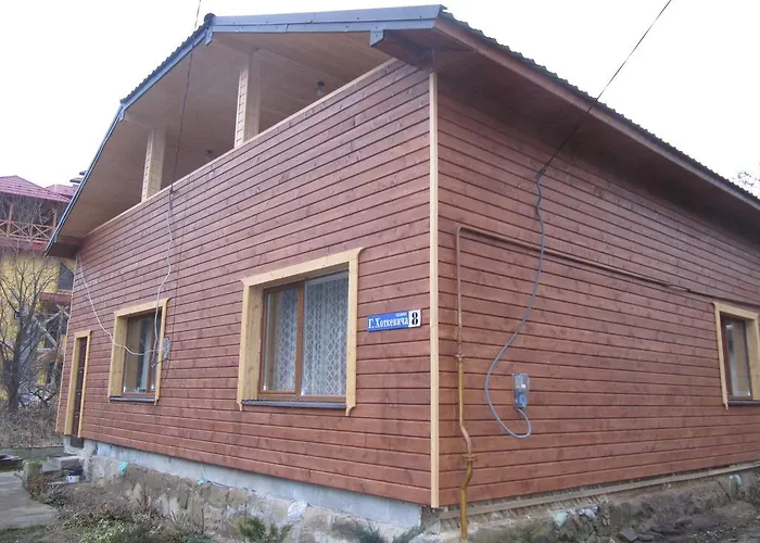 U Bogdana Konukevi Yaremche